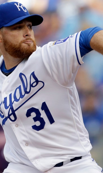 Kennedy dominates, offense rakes in Royals 10-0 win over Twins
